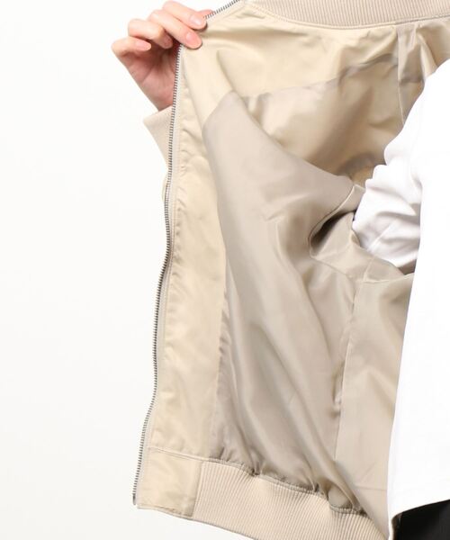 Lugnoncure（ルノンキュール）の「ミリタリーブルゾン（ミリタリージャケット・レディース・ブラック/ベージュ/カーキ・ﾌﾘ-）」の6枚目の写真