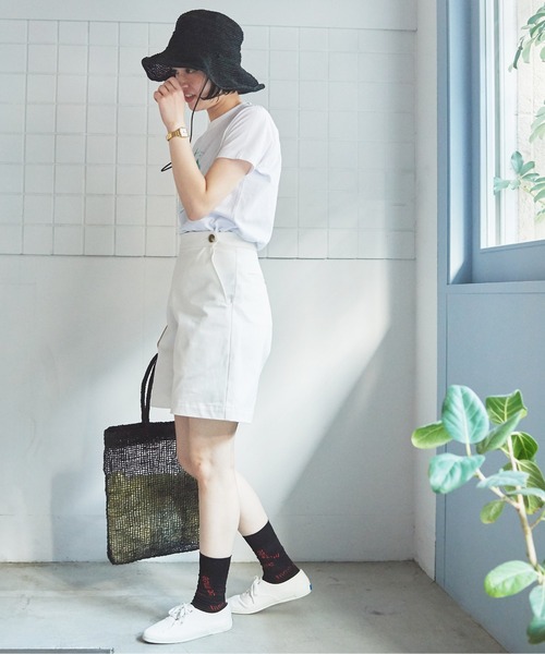 bulle de savon（ビュルデサボン）の「チノ　ショートパンツ（チノパンツ・レディース・ブラック/ホワイト/ベージュ・FREE）」の8枚目の写真