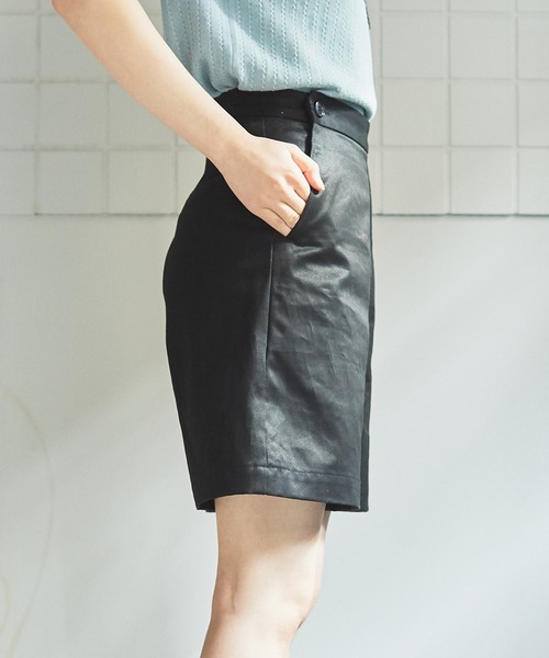 bulle de savon（ビュルデサボン）の「チノ　ショートパンツ（チノパンツ・レディース・ブラック/ホワイト/ベージュ・FREE）」の12枚目の写真