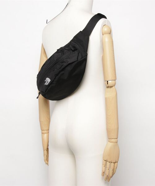 THE NORTH FACE（ザノースフェイス）の「THE NORTH FACE/ノースフェイス ヒップバック スウィープ 4L NM72204（ボディバッグ/ウエストポーチ・メンズ・ブラック/ベージュ/ピンク/グリーン/マルチ/カーキ/グレー/ホワイト/ピンク系その他/バーガンディー/オフホワイト・FREE/ONE SIZE）」の15枚目の写真