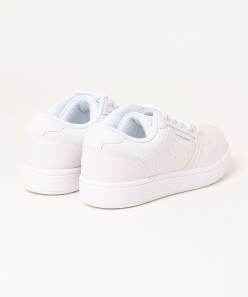 アサヒ（アサヒ）の「《ASAHIシューズ》W/B 050（スニーカー・メンズ・ホワイト×ホワイト・22.5cm/23.5cm/24.5cm/25.5cm/26.5cm/23.0cm/24.0cm/25.0cm/26.0cm/27.0cm/28.0cm/22.0cm/21.0cm/21.5cm）」の2枚目の写真