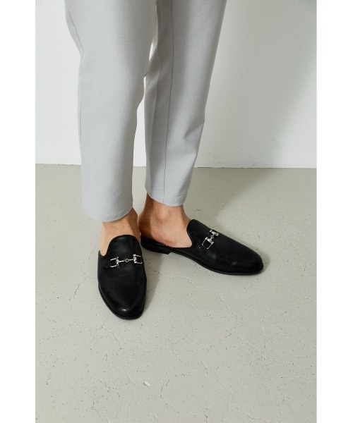 AZUL by moussy（アズールバイマウジー）の「BIT FAUX LEATHER SANDALS/ビットフェイクレザーサンダル（サンダル・メンズ・ブラック/グリーン・MEDIUM/LARGE）」の4枚目の写真