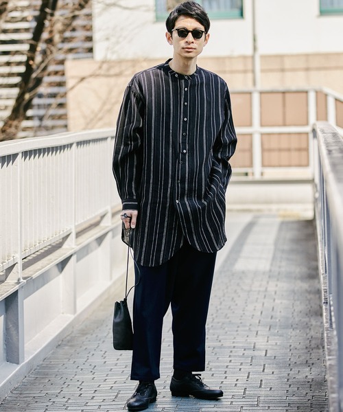 Johnbull Private labo（ジョンブルプライベートラボ）の「ストライプチュニックシャツ（シャツ/ブラウス・メンズ・ブラック/ナチュラル・FREE）」の3枚目の写真