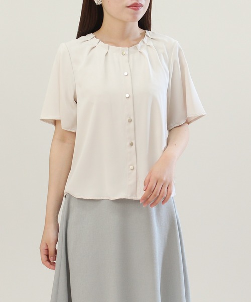TRUDEA（トルディア）の「タックネックブラウス（シャツ/ブラウス・レディース・ラベンダー/モカ/ネイビー/ベージュ/チャコールグレー/ホワイト・LARGE/MEDIUM/SMALL）」の7枚目の写真