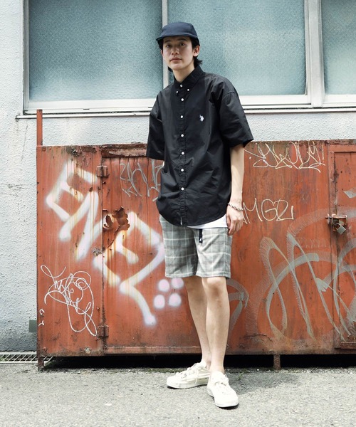 U.S. POLO ASSN.(ユーエスポロアッスン)の「U.S. POLO ASSN. / ユーエスポロアッスン 別注 コラボ ビッグシルエット オーバーサイズ 半袖シャツ(シャツ/ブラウス・メンズ・ホワイト/ブラック/ネイビー/ブルー/ライトベージュ/ブルー系その他/ブラック系その他2/サックスブルー/ブルー系その他2/ブラック系その他・MEDIUM/LARGE)」の16枚目の写真