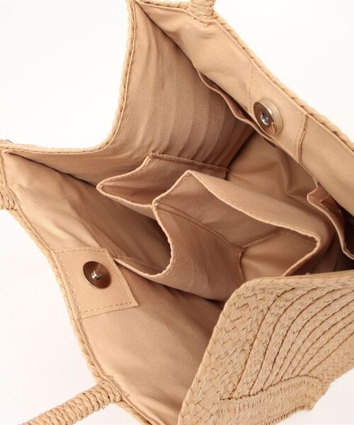 KOBE LETTUCE（コウベレタス）の「雑材仕切りトートバッグ（かごバッグ・レディース・ライトベージュ/ベージュ/グリーン系/グレー/ラベンダー・FREE）」の9枚目の写真