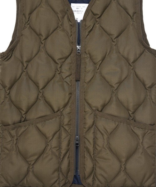TAION（タイオン）の「MILITARY ZIP V NECK DOWN VEST（ダウンジャケット/コート・メンズ・ブラック/ダークグレー・S/M/L/XL）」の9枚目の写真