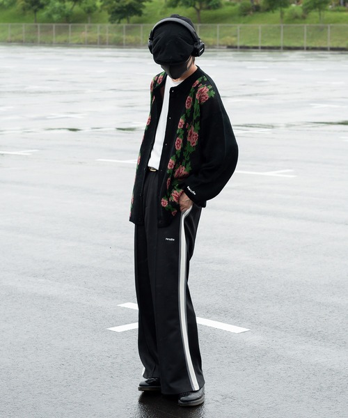 Perushu(ペルーシュ)の「セミフレアワイドトラックパンツ(その他パンツ・メンズ・パープル/ブルー/グレー/ダークブラウン/ブラック/カーキ・MEDIUM/LARGE/X-SMALL/SMALL)」の11枚目の写真