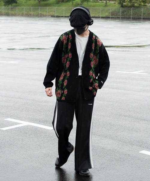 Perushu(ペルーシュ)の「セミフレアワイドトラックパンツ(その他パンツ・メンズ・パープル/ブルー/グレー/ダークブラウン/ブラック/カーキ・MEDIUM/LARGE/X-SMALL/SMALL)」の14枚目の写真