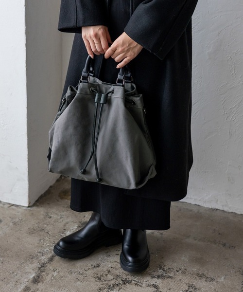 美品　supreme ナイロン 2way トートバッグ　ショルダーバッグ　巾着 美品 supreme ナイロン 2way トートバッグ ショルダーバッグ 巾着 2024