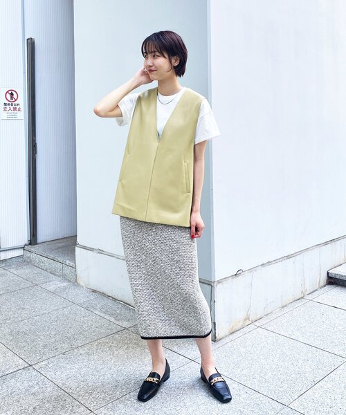 OPAQUE.CLIP（オペークドットクリップ）の「◆スクエアトゥチェーンローファー（その他シューズ・レディース・オフホワイト/ブラック/ベージュ・02/03）」の4枚目の写真