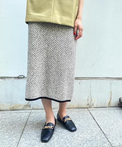 OPAQUE.CLIP（オペークドットクリップ）の「◆スクエアトゥチェーンローファー（その他シューズ・レディース・オフホワイト/ブラック/ベージュ・02/03）」の5枚目の写真