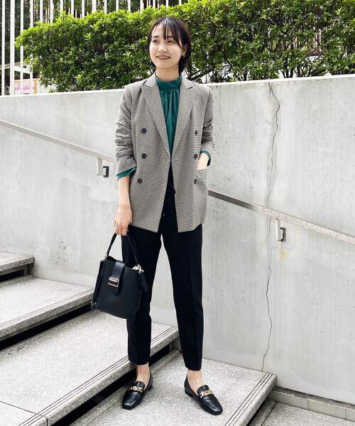 OPAQUE.CLIP（オペークドットクリップ）の「◆スクエアトゥチェーンローファー（その他シューズ・レディース・オフホワイト/ブラック/ベージュ・02/03）」の6枚目の写真