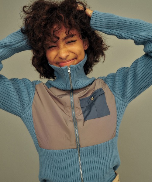 atmos pink（アトモスピンク）の「atmos pink ドッキング リブニットカーデ（カーディガン/ボレロ・レディース・ベージュ/カーキ/ブルー・FREE）」の3枚目の写真