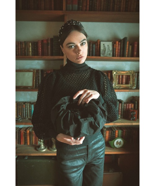 HELOYSE（エロイーズ）の「【HELOYSE/エロイーズ】 クロワッサン シャンタン バッグ（ハンドバッグ・レディース・ブラック/グリーン・FREE）」の2枚目の写真