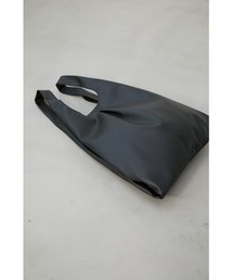 AZUL by moussy（アズールバイマウジー）の「FAUX LEATHER MARCHE BAG/フェイクレザーマルシェバッグ（ショルダーバッグ・メンズ）」