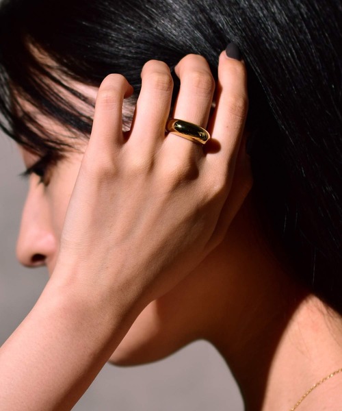 LHME(エルエイチエムイー)の「LHME プランプリング/サージカルステンレス316L(金属アレルギー対応)(リング・レディース・シルバー/ゴールド・9号/11号/13号/15号)」の19枚目の写真