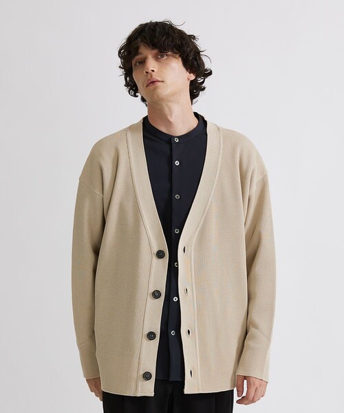 UNITED TOKYO（ユナイテッドトウキョウ）の「リラックスワッフルカーデ（カーディガン/ボレロ・メンズ・ブラック/ベージュ/グリーン・1/2）」の21枚目の写真