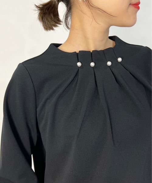 PICCIN（ピッチン）の「ストレッチジョーゼットネックパールブラウス（シャツ/ブラウス・レディース・ネイビー/ホワイト・M）」の10枚目の写真