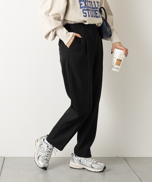 CIAOPANIC TYPY（チャオパニックティピー）の「□楽ちん美脚テックウールテーパードパンツ（スラックス・レディース・ブラック/ピンク/ホワイト系その他/サックスブルー/イエロー・MEDIUM/SMALL/X-SMALL/LARGE）」の14枚目の写真