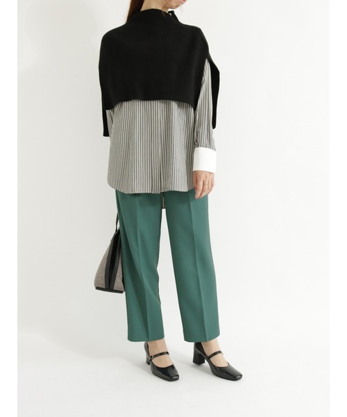 Te chichi（テチチ）の「ハイウエストタックテーパードパンツ（その他パンツ・レディース・ブラウン/オフホワイト/グリーン・SMALL/MEDIUM）」の9枚目の写真