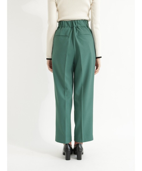Te chichi（テチチ）の「ハイウエストタックテーパードパンツ（その他パンツ・レディース・ブラウン/オフホワイト/グリーン・SMALL/MEDIUM）」の12枚目の写真