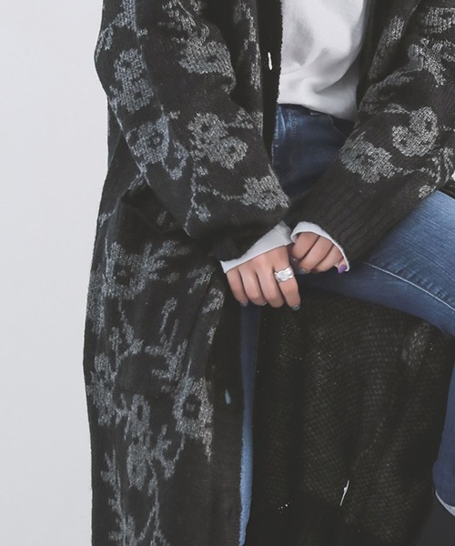 osharewalker（オシャレウォーカー）の「【廃盤】『モヘヤタッチ花柄ジャカードニットロングカーディガン』（カーディガン/ボレロ・レディース・ブラウン/ブラック・FREE）」の8枚目の写真