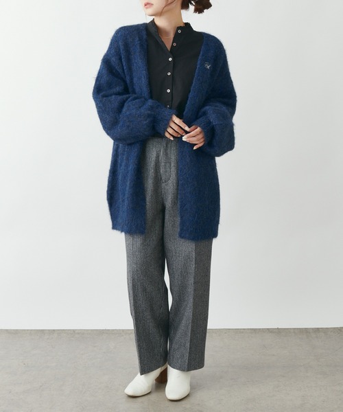 PUAL CE CIN（ピュアルセシン）の「ワンポイントロゴ刺繍シャギーニットカーディガン（カーディガン/ボレロ・レディース・ベージュ/チャコール/ブルー・FREE）」の17枚目の写真