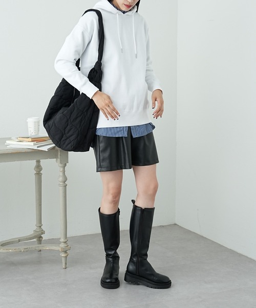 COLONY 2139（コロニートゥーワンスリーナイン）の「裏起毛フードパーカー（パーカー・レディース・グレー/オフホワイト/ブルー/ブラック・FREE）」の11枚目の写真