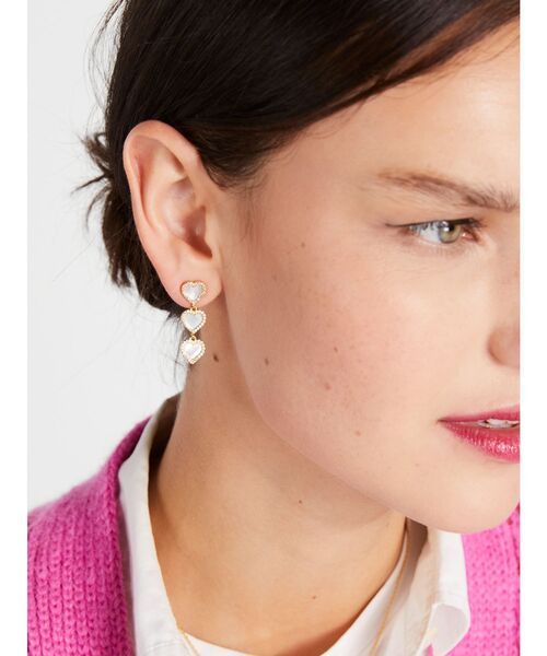kate spade new york(ケイトスペード ニューヨーク)の「テイク ハート リニア ピアス(ピアス(両耳用)・レディース・ベージュ・ONESIZE)」の2枚目の写真