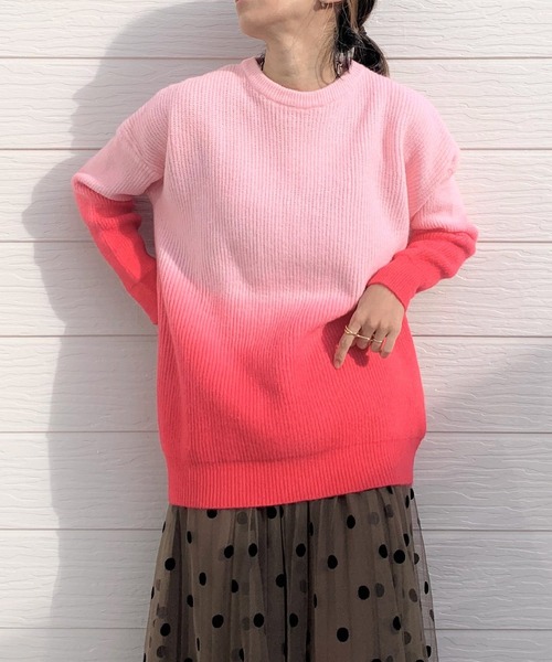 Q(キュー)の「ツートーングラデニット(ニット/セーター・レディース・ピンク/グリーン・MEDIUM)」の2枚目の写真