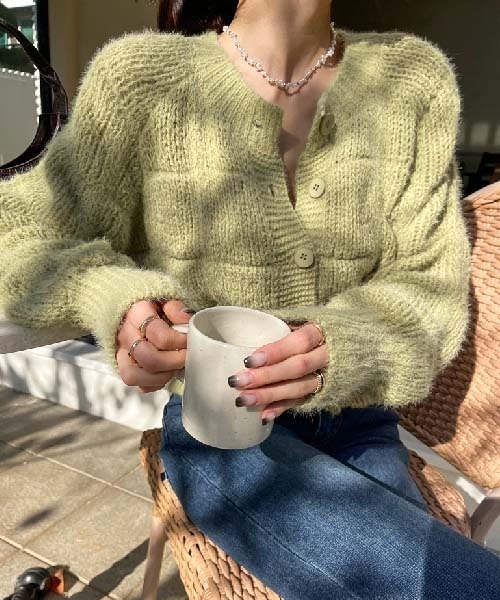 NANING9（ナンニング）の「NANING9 ワンポイントニットカーディガン（カーディガン/ボレロ・レディース・ブラック/ピンク/ライトグリーン/クリーム・FREE）」の9枚目の写真