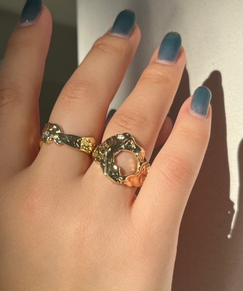 nemne store(ネンネストア)の「【accessory】デザインリング2点セット(リング・レディース・ゴールド/シルバー・フリー)」の9枚目の写真