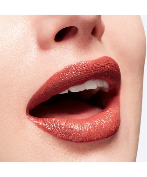 M・A・C（マック）の「【M･A･C/マック】リップスティック（口紅/リップティント/グロス・レディース・トープ オブ ザ リスト/チリ/ルッキン ライク ウェルス/ロシアン レッド・FREE）」の7枚目の写真