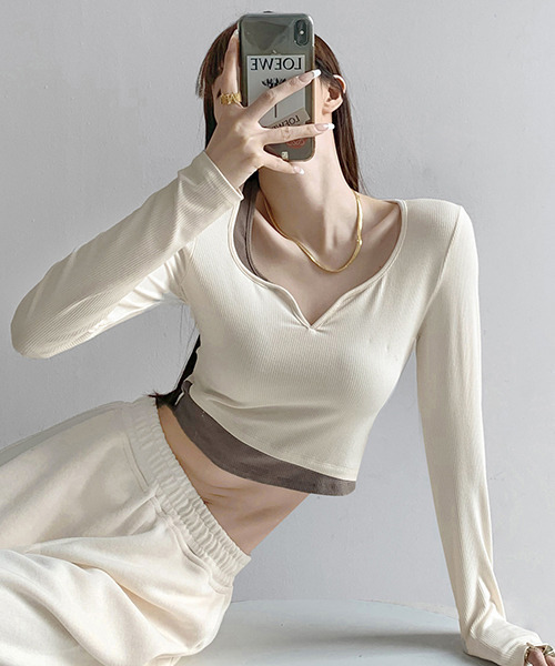 c.u.l（シーユーエル）の「ゆるくしゅ レイヤード風カットソー culw380（Tシャツ/カットソー・レディース・グレー/ブラック/アイボリー/ベージュ・M/S）」の11枚目の写真