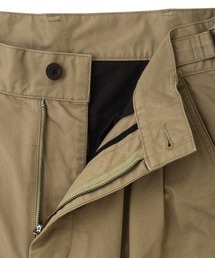 【MHL./新品】BRUSHED CHINO COTTON (S-Mサイズ相当) MHL.（エムエイチエル）の「BRUSHED CHINO COTTON（その他パンツ