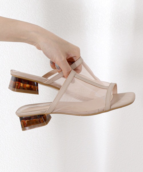 LibertyDoll(リバティードール)の「オープントゥチュールクリアヒールミュール(サンダル・レディース・ブラック×ブラック/ブラック/ベージュ/アイボリー/シルバー・L/S/M/LL/SS/3L)」の4枚目の写真