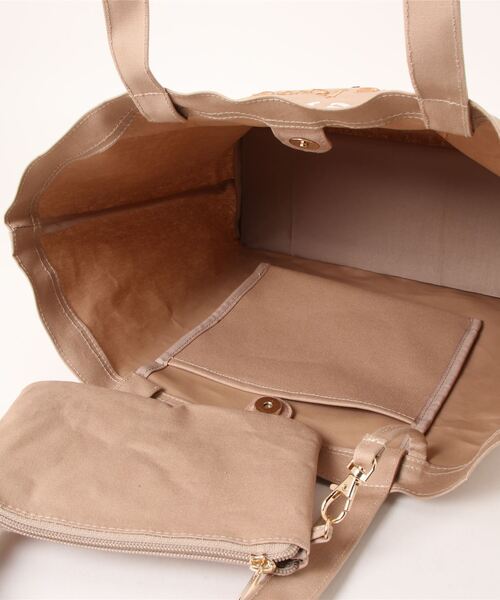 PUAL CE CIN（ピュアルセシン）の「【WEB限定】グラデーションカラーロゴ刺繍トートバッグ（ショルダーバッグ・レディース・レッド/ブラウン/イエロー/グリーン・FREE）」の7枚目の写真