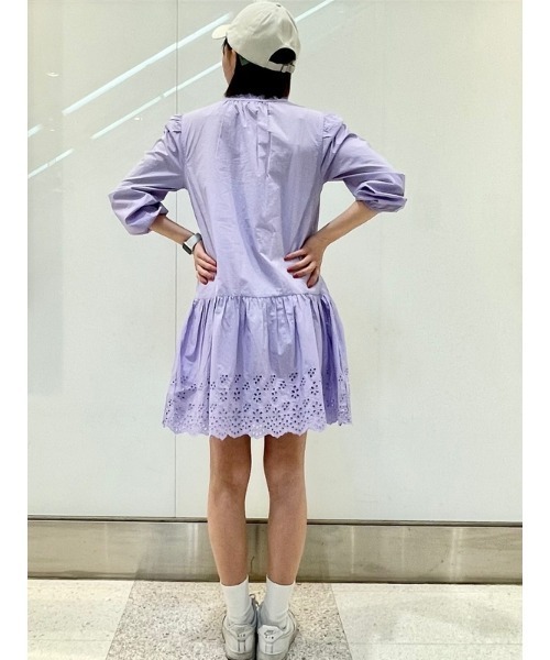 GAP(ギャップ)の「アイレット ミニワンピース(ワンピース・レディース・ネイビー/パープル系その他/オフホワイト・XS/S/M/L/XXS)」の20枚目の写真