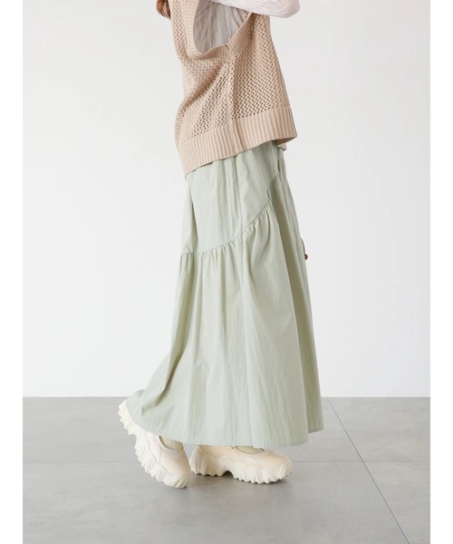 ehka sopo(エヘカソポ)の「ナイロンギャザースカート(スカート・レディース・ブラック/ベージュ/グリーン・フリ-)」の7枚目の写真