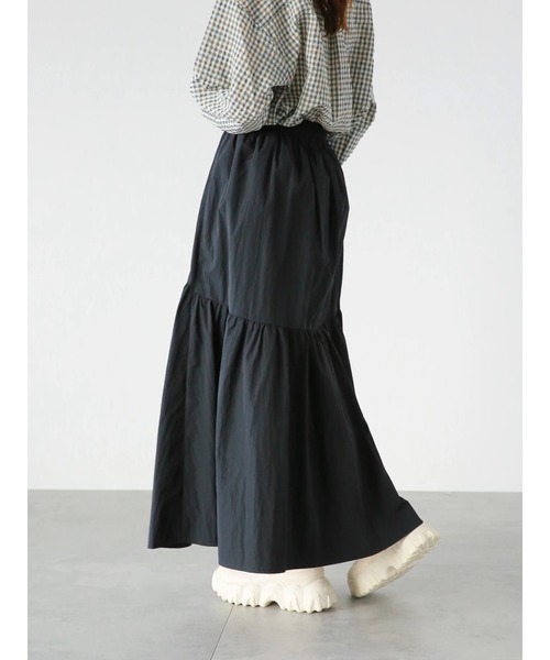 ehka sopo(エヘカソポ)の「ナイロンギャザースカート(スカート・レディース・ブラック/ベージュ/グリーン・フリ-)」の5枚目の写真