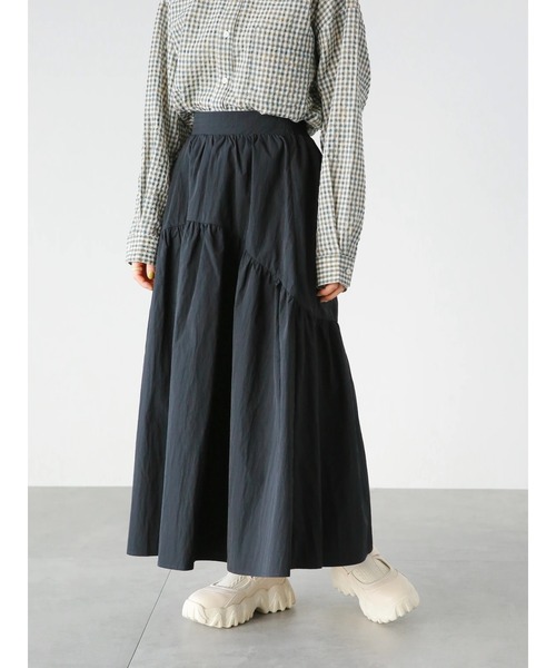 ehka sopo(エヘカソポ)の「ナイロンギャザースカート(スカート・レディース・ブラック/ベージュ/グリーン・フリ-)」の19枚目の写真