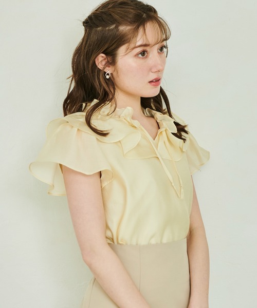 NOELA（ノエラ）の「シアーフリルネックブラウス（シャツ/ブラウス・レディース・イエロー/その他1/ピンク/サックスブルー・フリー）」の14枚目の写真