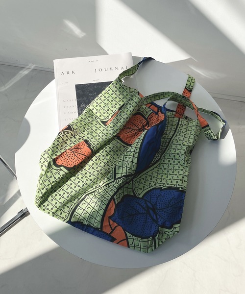 AS KNOW AS plus（アズノゥアズプラス）の「アフリカンプリントトートバッグ（トートバッグ・レディース・B/G/A/C/F/D/E/H/I/K/L/M/N/J・FREE）」の13枚目の写真