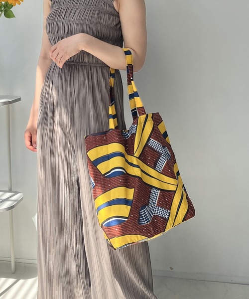 AS KNOW AS plus（アズノゥアズプラス）の「アフリカンプリントトートバッグ（トートバッグ・レディース・B/G/A/C/F/D/E/H/I/K/L/M/N/J・FREE）」の14枚目の写真
