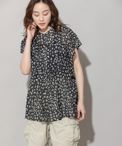 Munich（ミューニック）の「80sプリントコットンクレーププルオーバーブラウス（シャツ/ブラウス・レディース・ブラック/レッド/ブルー/グリーン・FREE）」の2枚目の写真