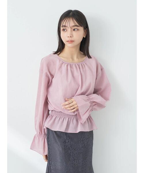 earth music&ecology（アースミュージックアンドエコロジー）の「シャーリングシアーブラウス（シャツ/ブラウス・レディース・ベージュ/ピンク/オフホワイト/ブルー・FREE）」の6枚目の写真