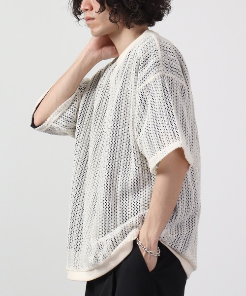 ATELANE(アテレーン)の「ルーズシルエット透かし編み半袖Tシャツ(Tシャツ/カットソー・メンズ・ブラック/ベージュ/ホワイト・M/L)」の7枚目の写真