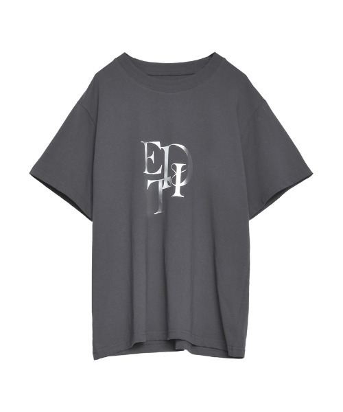 Re:EDIT（リエディ）の「[華奢見えが叶う][着た瞬間ひんやり][接触冷感][UVカット]スタックロゴプリントTシャツ（Tシャツ/カットソー・レディース・ブラック/ホワイト×ブラック/ホワイト×ブルー/ネイビー×ホワイト/チャコール/グレー系その他/ホワイト×シルバー・MEDIUM/LARGE）」の5枚目の写真