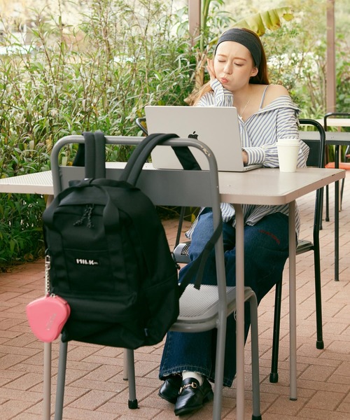 MILKFED.（ミルクフェド）の「HEART POUCH（ポーチ・レディース・ライトピンク/レッド/ブラック・ONE SIZE）」の14枚目の写真